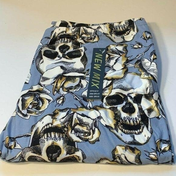 Extra Plus Size Buttery Soft Charcoal Rose Sugar Skull XPlus Size Leggings - Picture 5 of 8